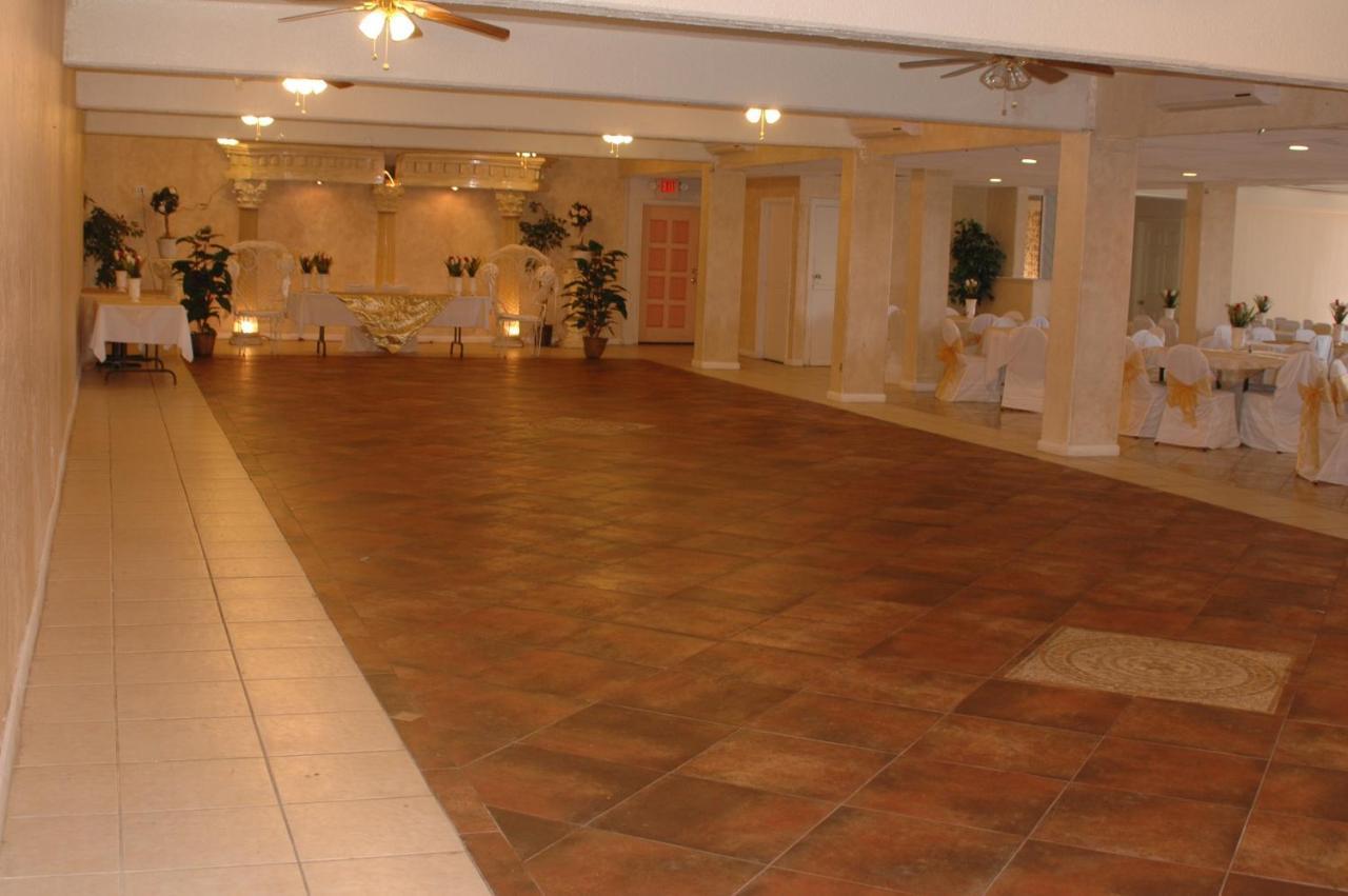 Western Inn Хюстън Екстериор снимка